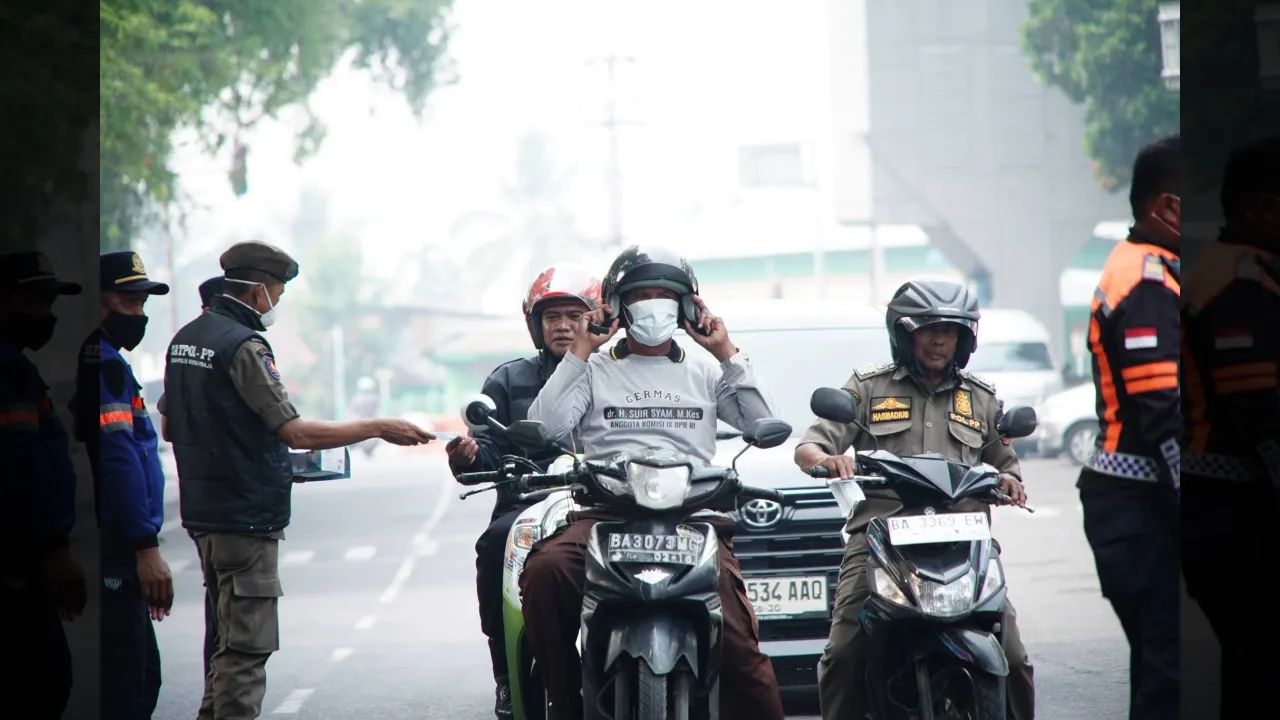 Asap tebal makin menganggu kualitas udara